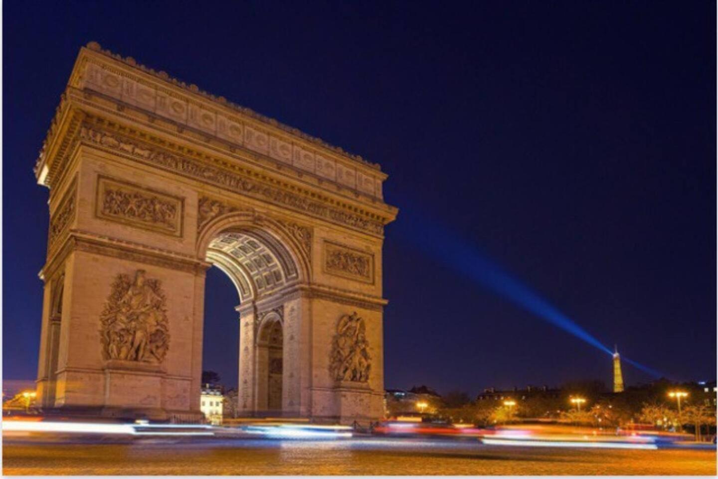 2 Chambre Arena - La Chapelle Paris Exterior photo